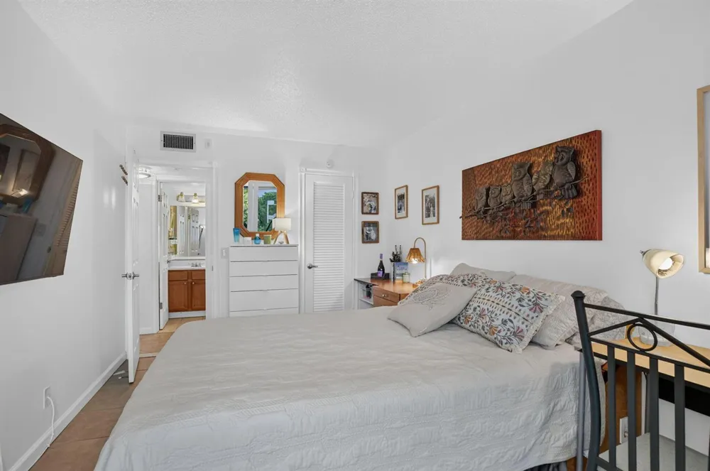 3121 Cambridge F #3121 Deerfield Beach, FL 33442