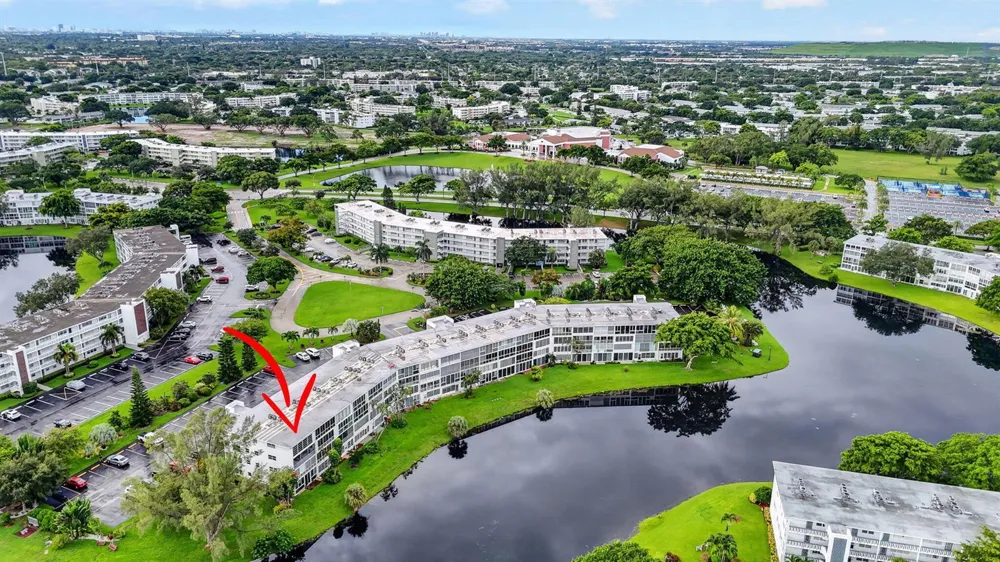 3121 Cambridge F #3121 Deerfield Beach, FL 33442