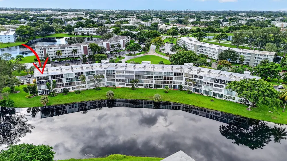 3121 Cambridge F #3121 Deerfield Beach, FL 33442