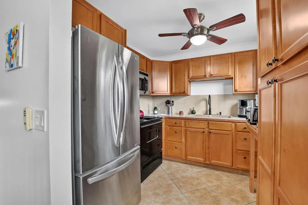 3121 Cambridge F #3121 Deerfield Beach, FL 33442