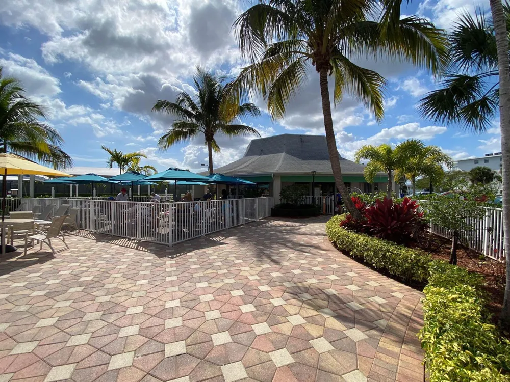 3121 Cambridge F #3121 Deerfield Beach, FL 33442