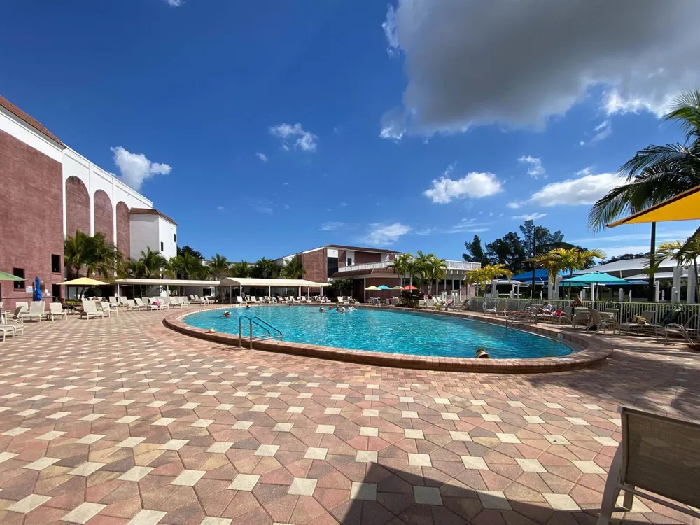 3121 Cambridge F #3121 Deerfield Beach, FL 33442