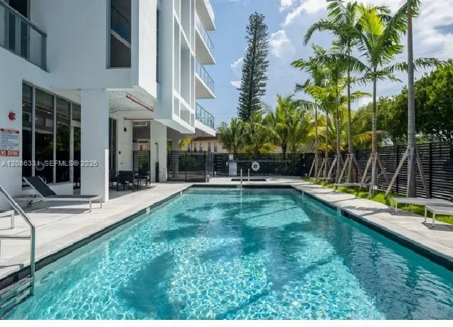 13800 Highland Dr #PH02 North Miami Beach, FL 33181