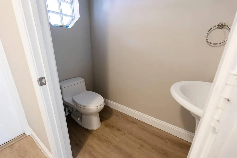 8956 NW 38TH DRIVE Coral Springs, FL 33065