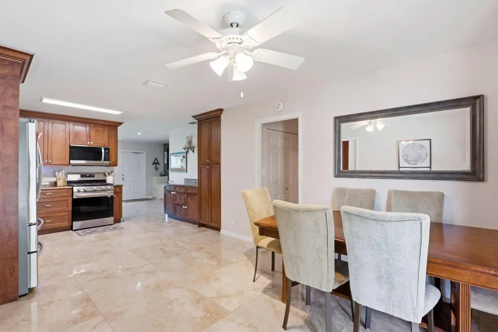 6101 CARTHAGE CIRCLE S Lake Worth, FL 33463