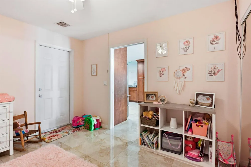 6101 CARTHAGE CIRCLE S Lake Worth, FL 33463