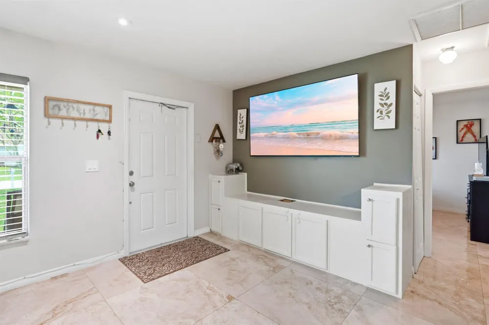 6101 CARTHAGE CIRCLE S Lake Worth, FL 33463