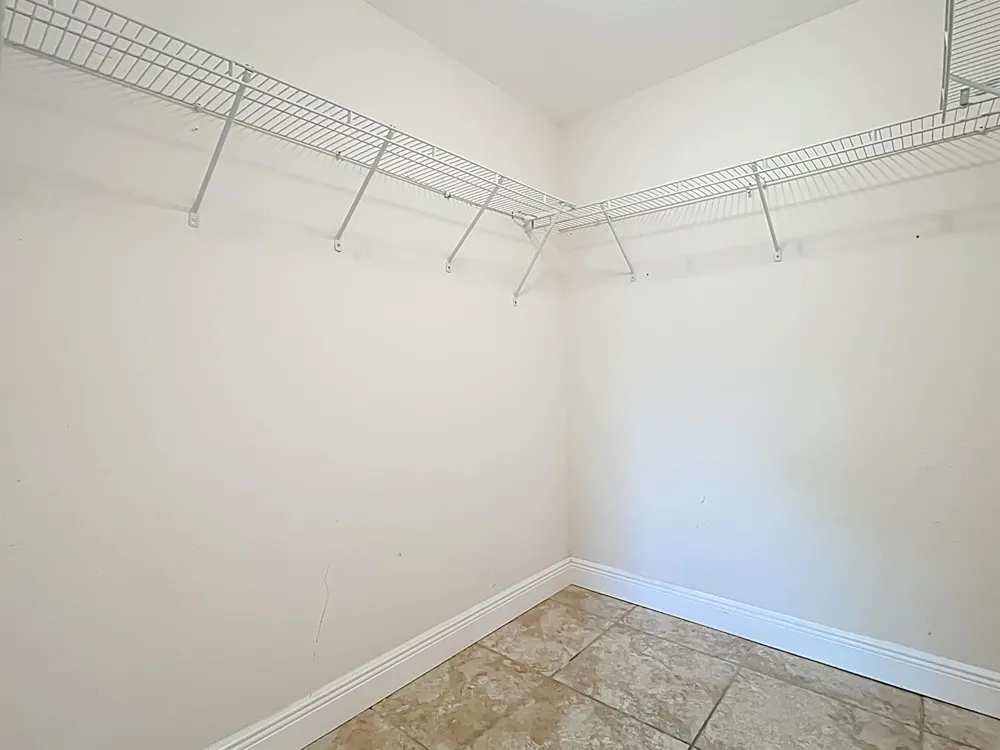 608 MASTERS AVENUE Wildwood, FL 34785