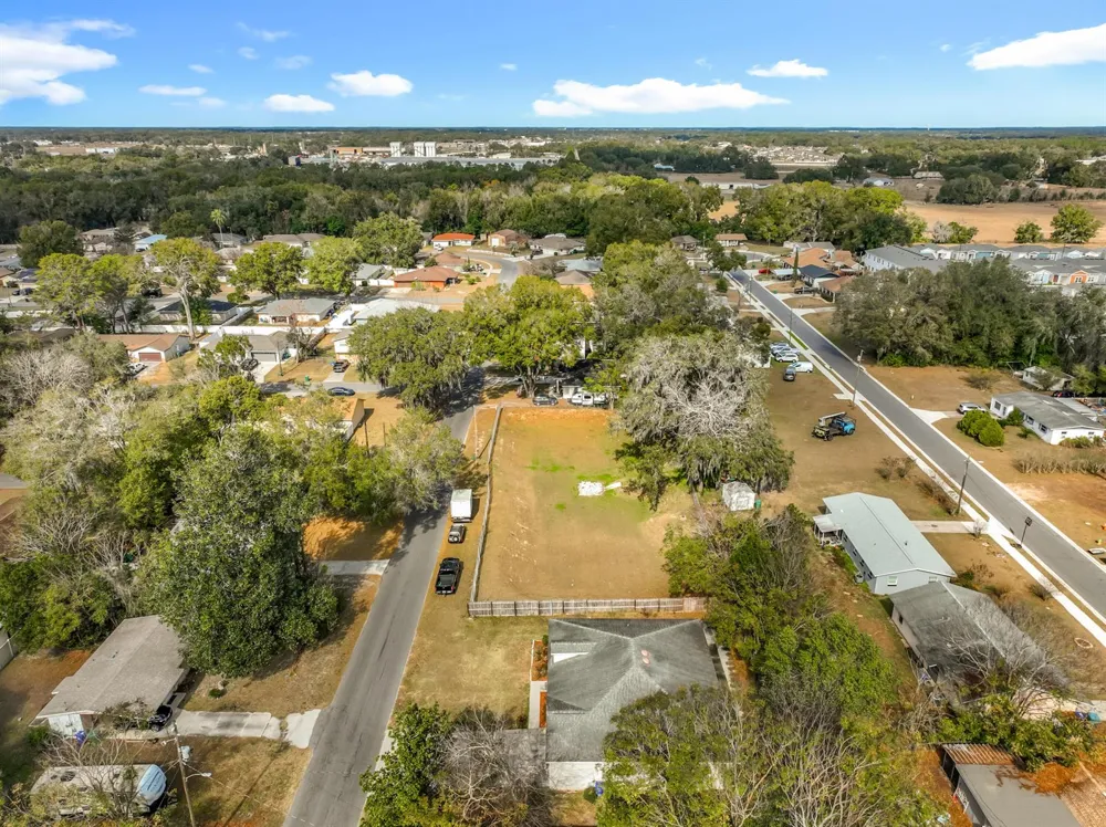 608 MASTERS AVENUE Wildwood, FL 34785