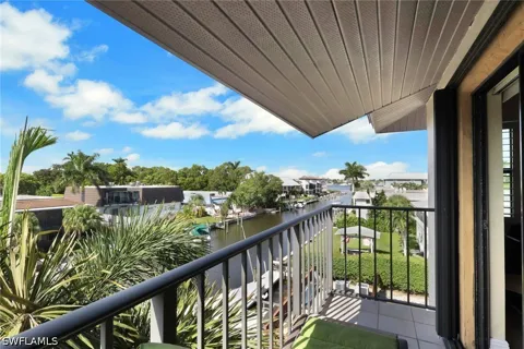 Blue Point Avenue #208