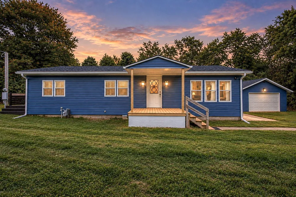 7181 E Beach Drive South Haven, MI 49090