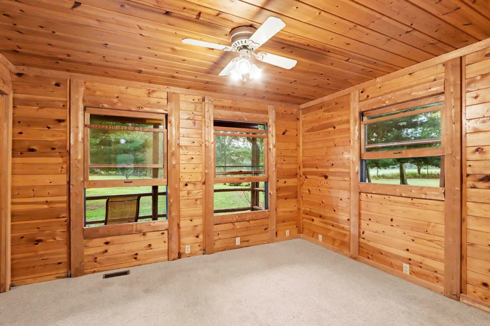 13228 S 5th Street Schoolcraft, MI 49087