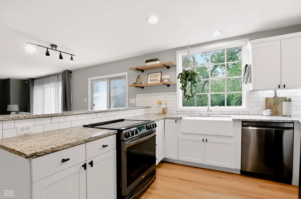 3608 Kessler Boulevard East Drive Indianapolis, IN 46220