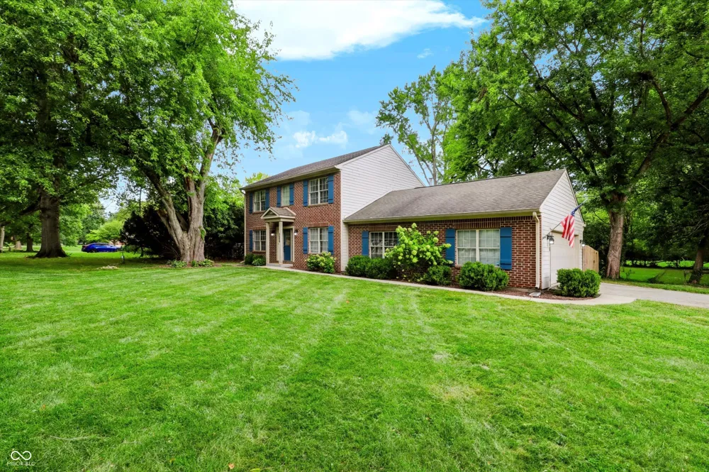 3608 Kessler Boulevard East Drive Indianapolis, IN 46220