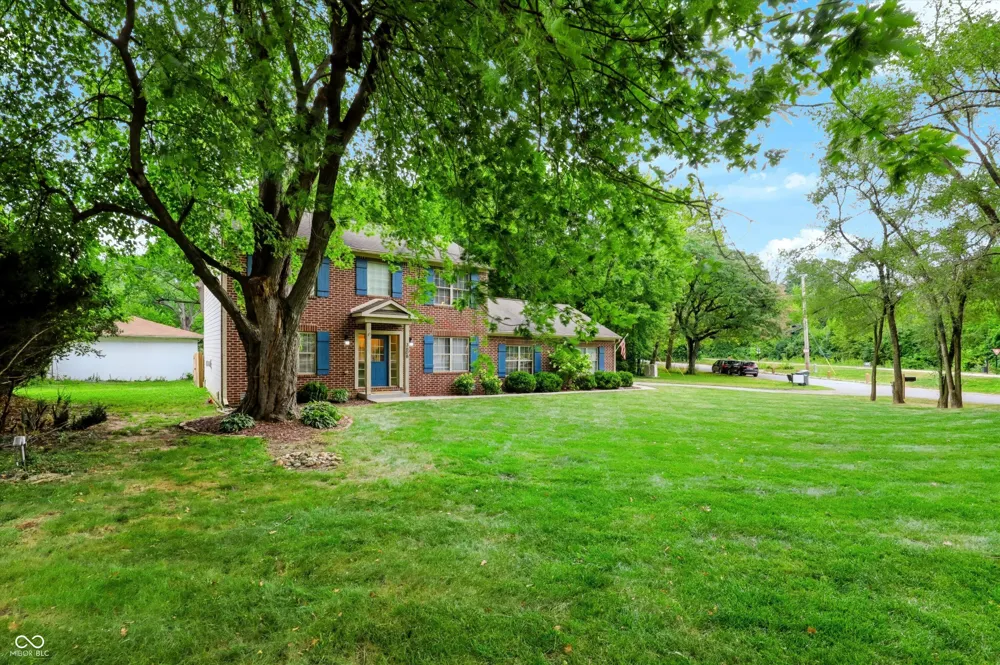 3608 Kessler Boulevard East Drive Indianapolis, IN 46220