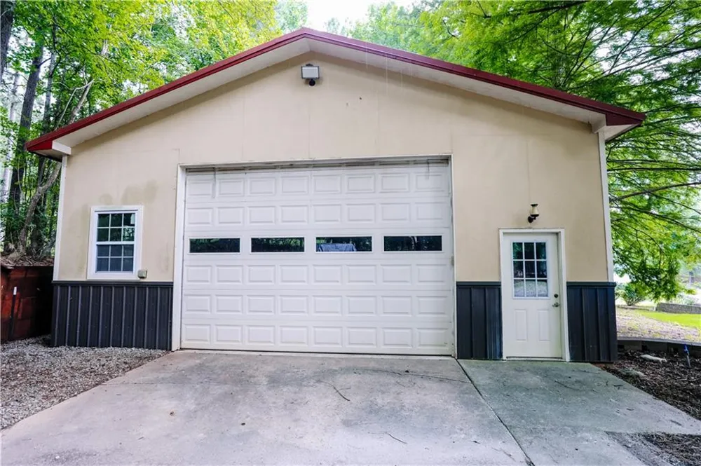 206 Enclave Lane Newnan, GA 30263