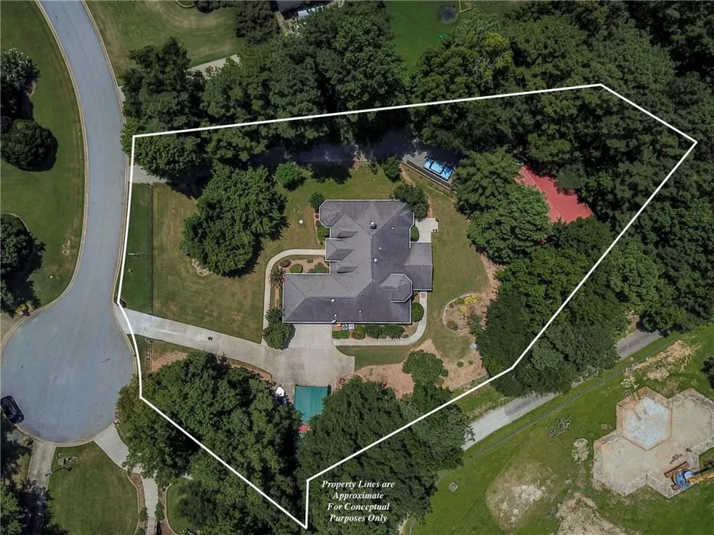 206 Enclave Lane Newnan, GA 30263