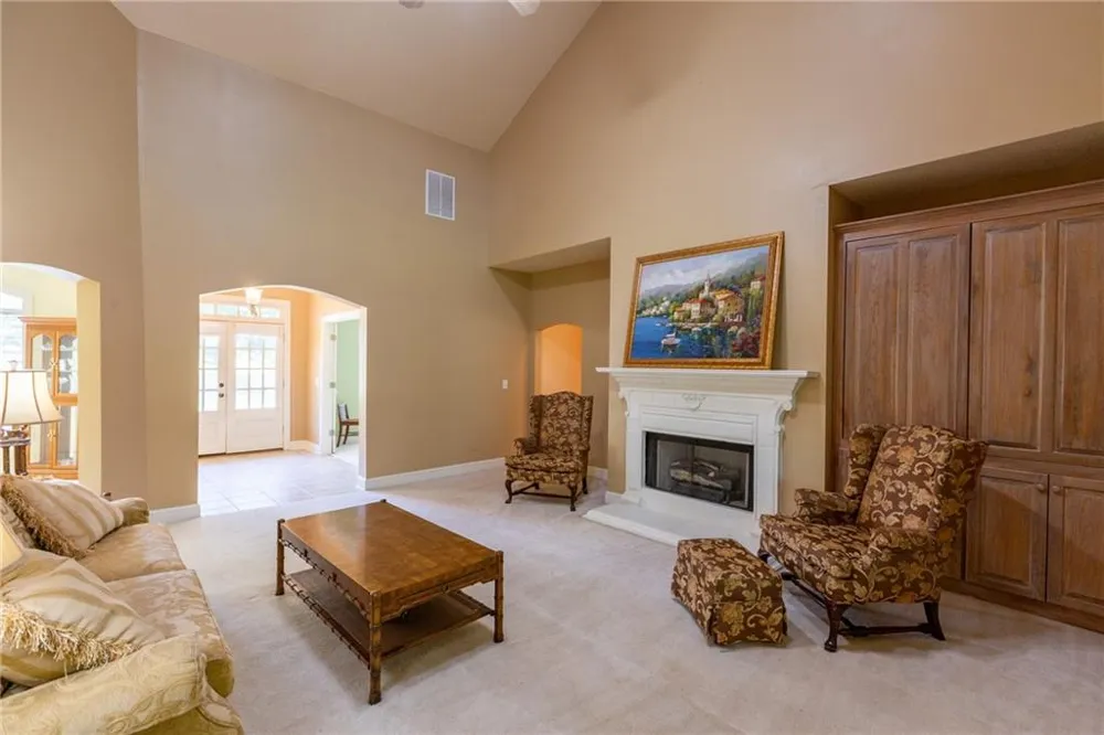 206 Enclave Lane Newnan, GA 30263