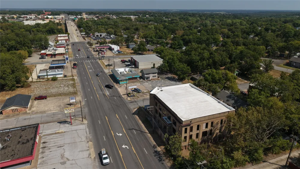 1100 S Austin Avenue Denison, TX 75020