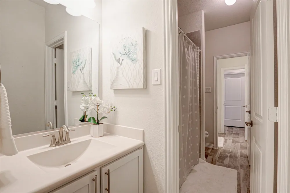 14864 Gilley Lane Fort Worth, TX 76052
