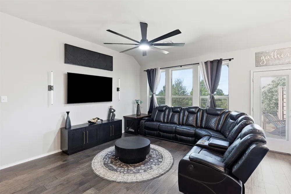 728 Ruellia Street Weatherford, TX 76086