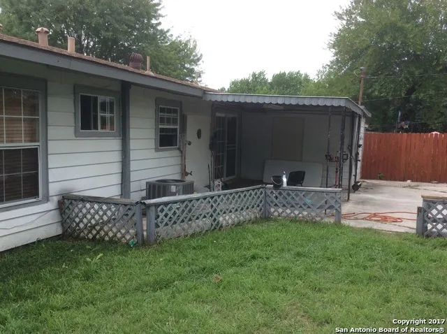 103 DENTON DR San Antonio, TX 78213