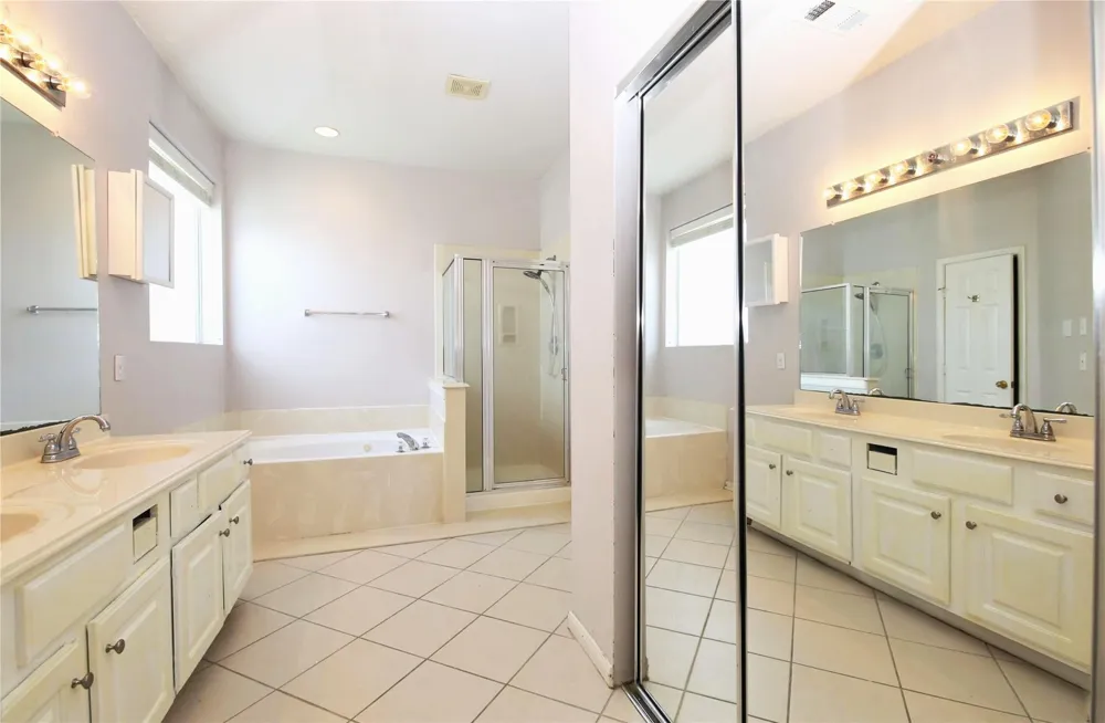 4602 Rainbow Valley Court Missouri City, TX 77459