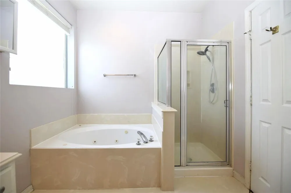 4602 Rainbow Valley Court Missouri City, TX 77459