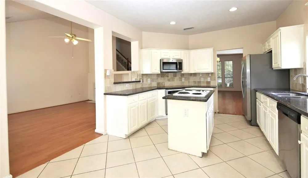 4602 Rainbow Valley Court Missouri City, TX 77459