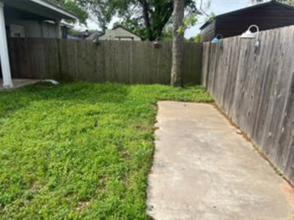1843 Caroline Lane Sealy, TX 77474