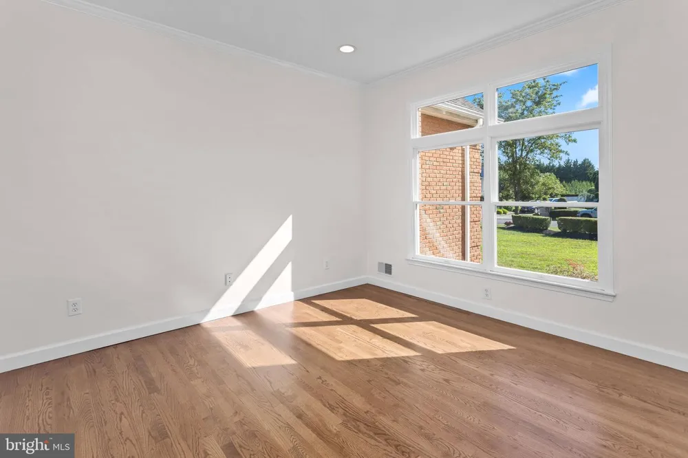 150 LIONS Freehold, NJ 07728