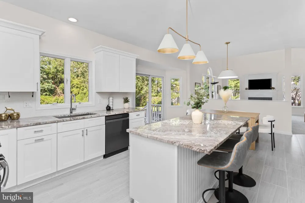 150 LIONS Freehold, NJ 07728