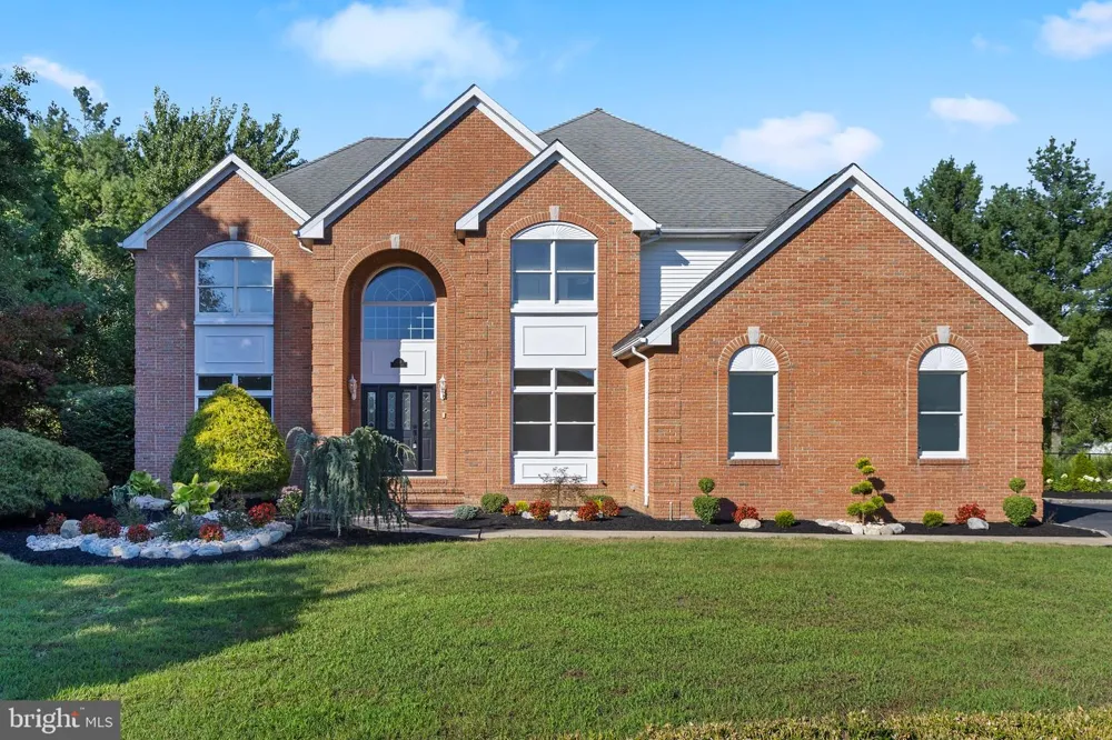 150 LIONS Freehold, NJ 07728