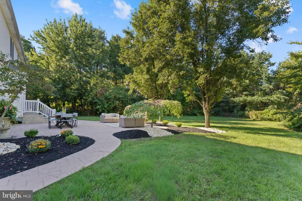 150 LIONS Freehold, NJ 07728