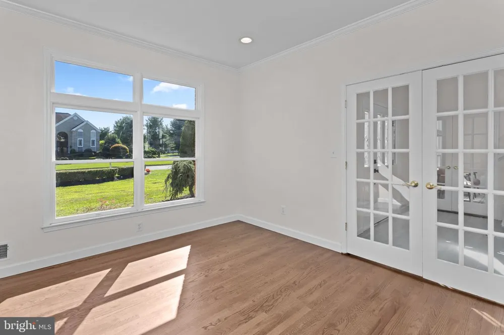 150 LIONS Freehold, NJ 07728