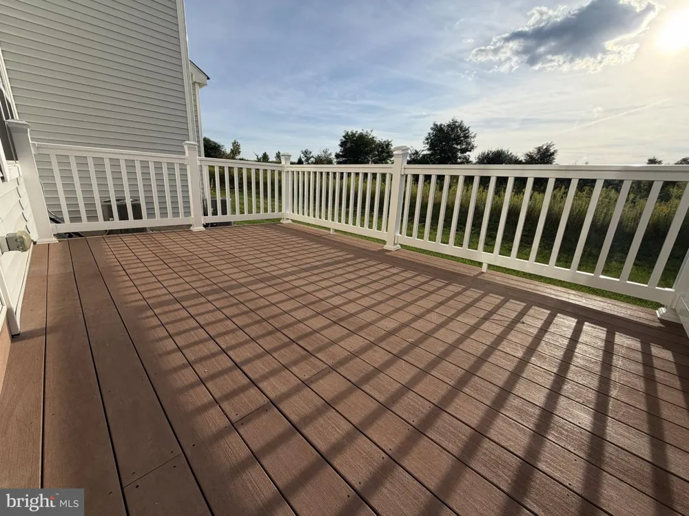 137 GOLDENVALE DRIVE Royersford, PA 19468