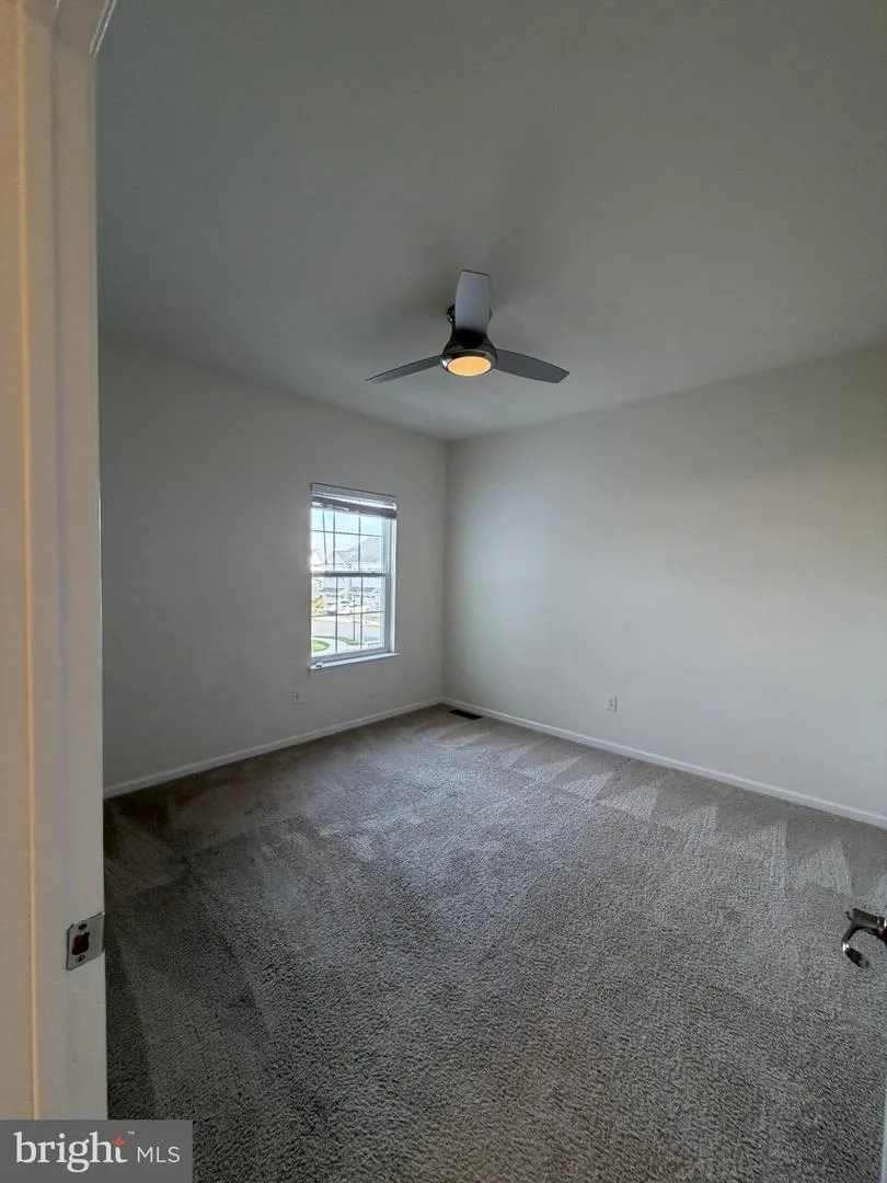 137 GOLDENVALE DRIVE Royersford, PA 19468