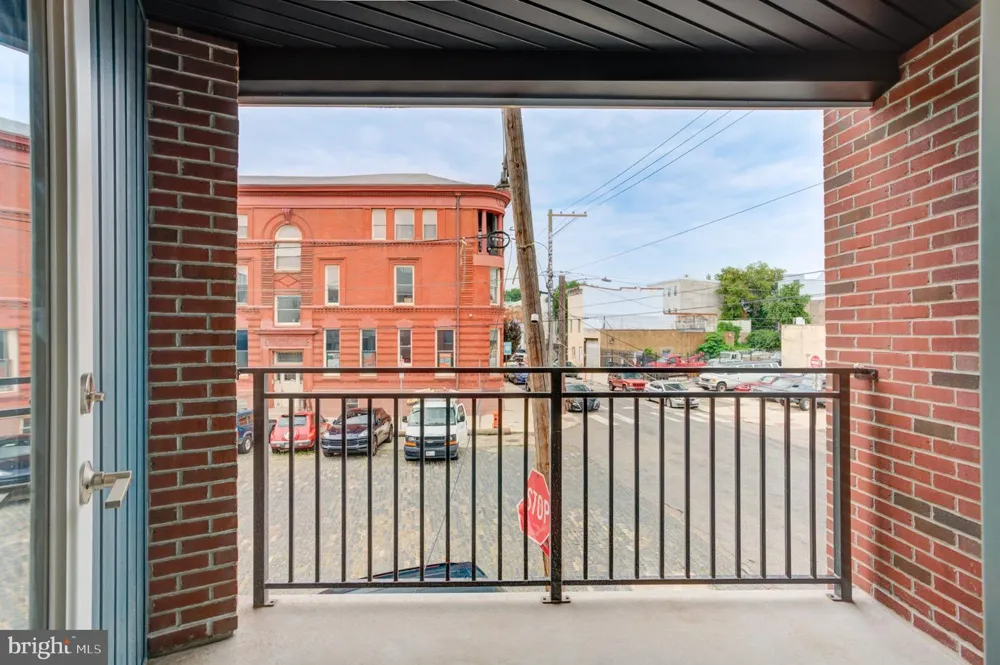 2240 FRANKFORD AVENUE #4 Philadelphia, PA 19125