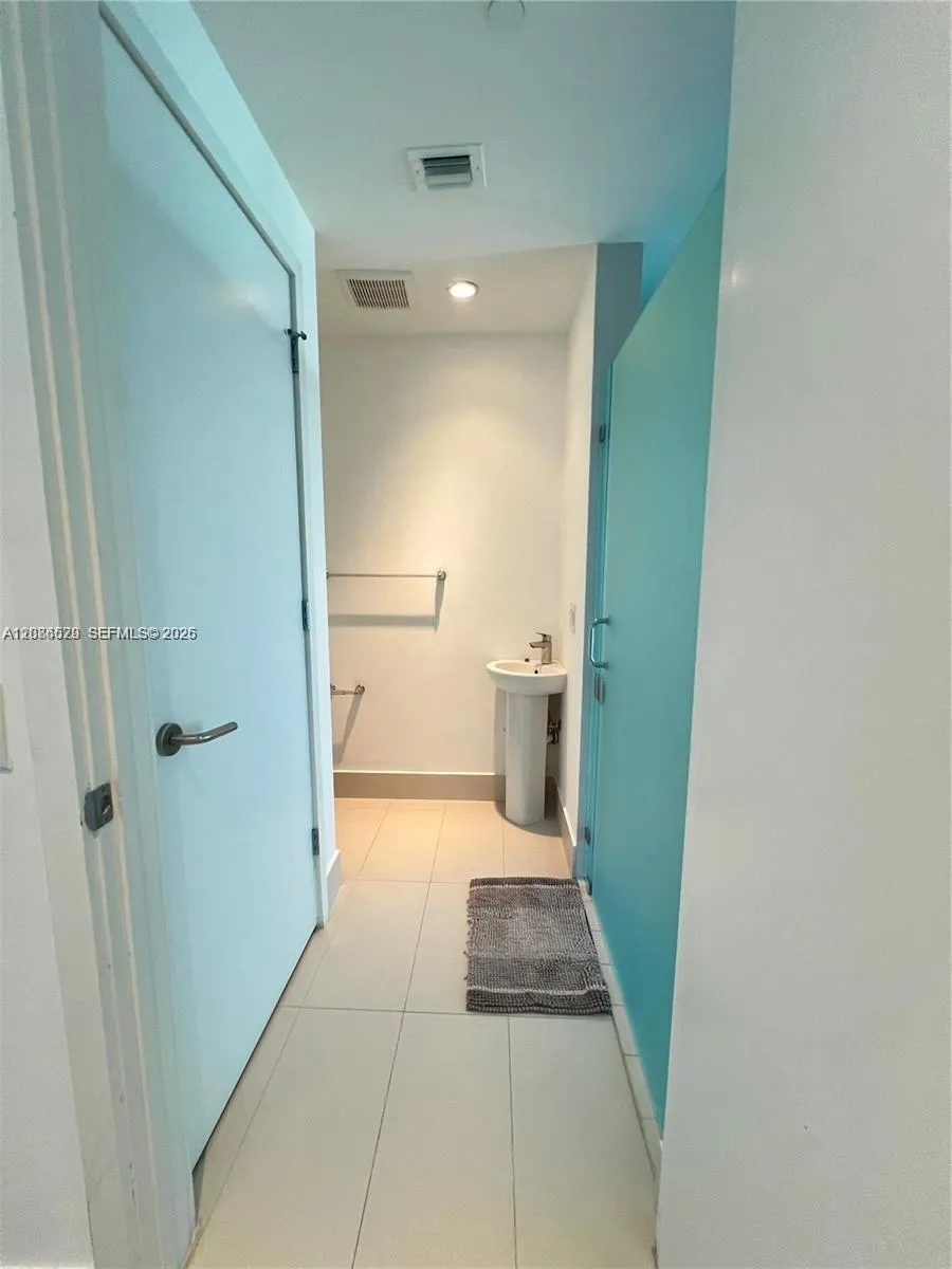 501 NE 31st St #1202 Miami, FL 33137