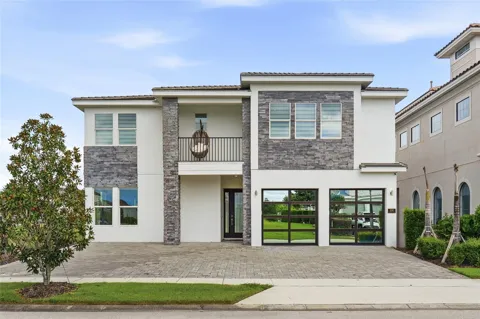 300 MUIRFIELD LOOP