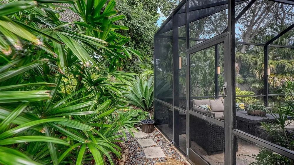 1359 TEAROSE PLACE Sarasota, FL 34239