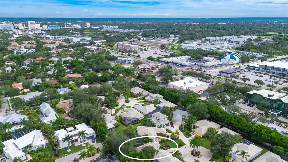 1359 TEAROSE PLACE Sarasota, FL 34239
