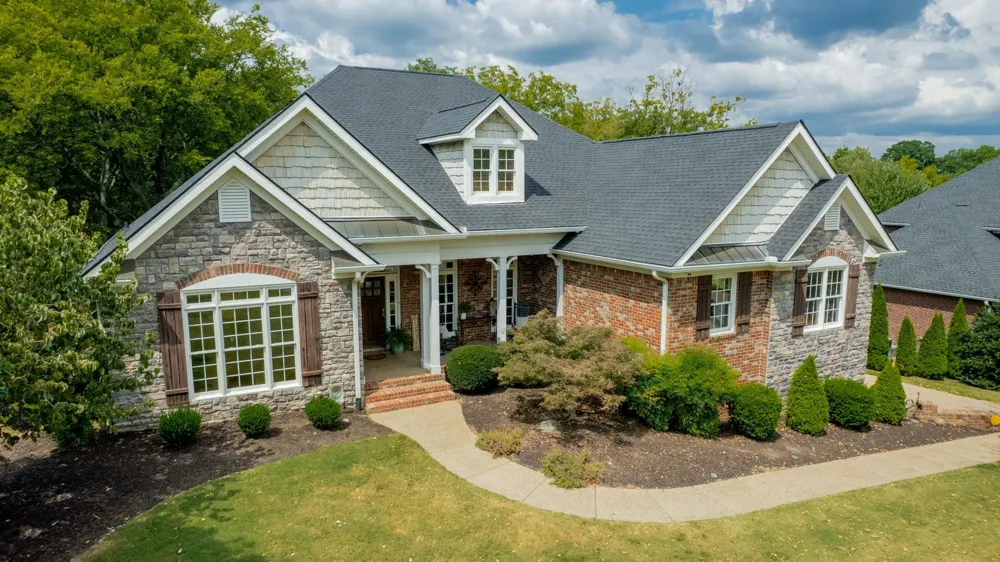 520 DERBY DOWNS Lebanon, TN 37087