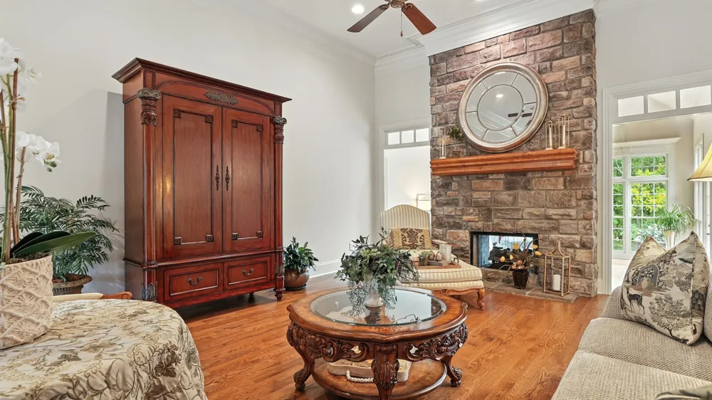 520 DERBY DOWNS Lebanon, TN 37087