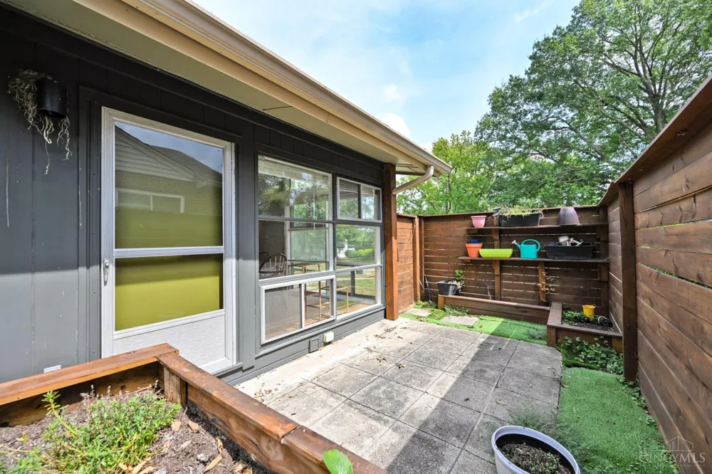 1019 Rosetree Lane Anderson, OH 45230