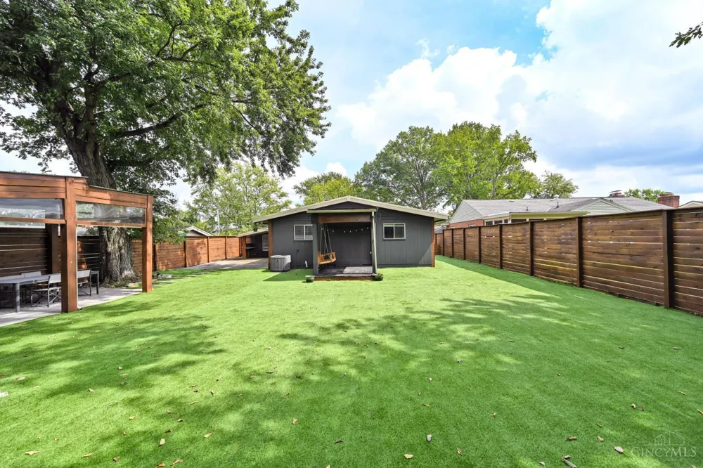 1019 Rosetree Lane Anderson, OH 45230