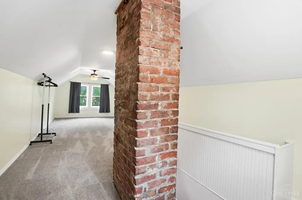 5300 Stewart Avenue Cincinnati, OH 45227