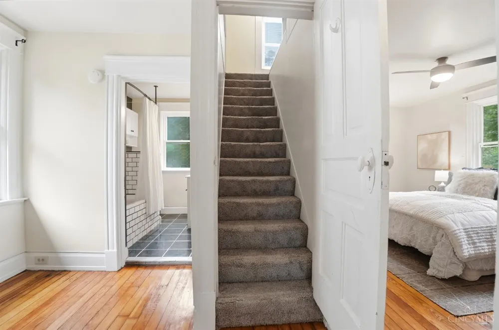 5300 Stewart Avenue Cincinnati, OH 45227