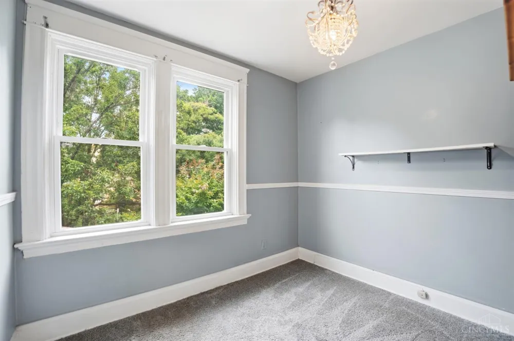 5300 Stewart Avenue Cincinnati, OH 45227