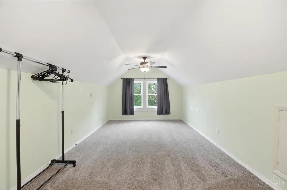 5300 Stewart Avenue Cincinnati, OH 45227